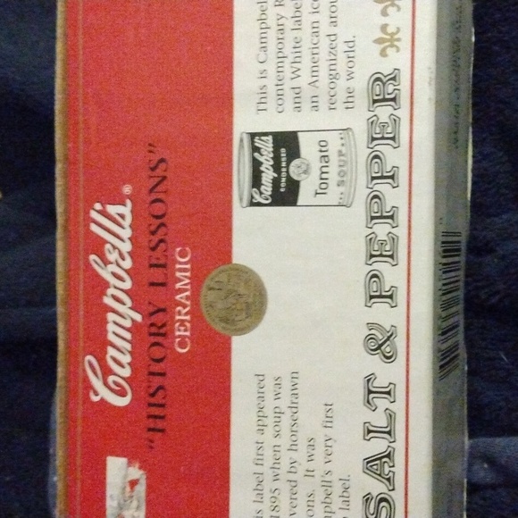 Campbell Soup Kids Ceramic 3 in. Salt & Pepper Set. - Picture 3 of 4